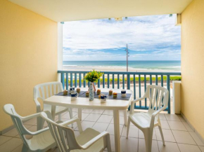 Apartment Les hauts de la corniche by Interhome
